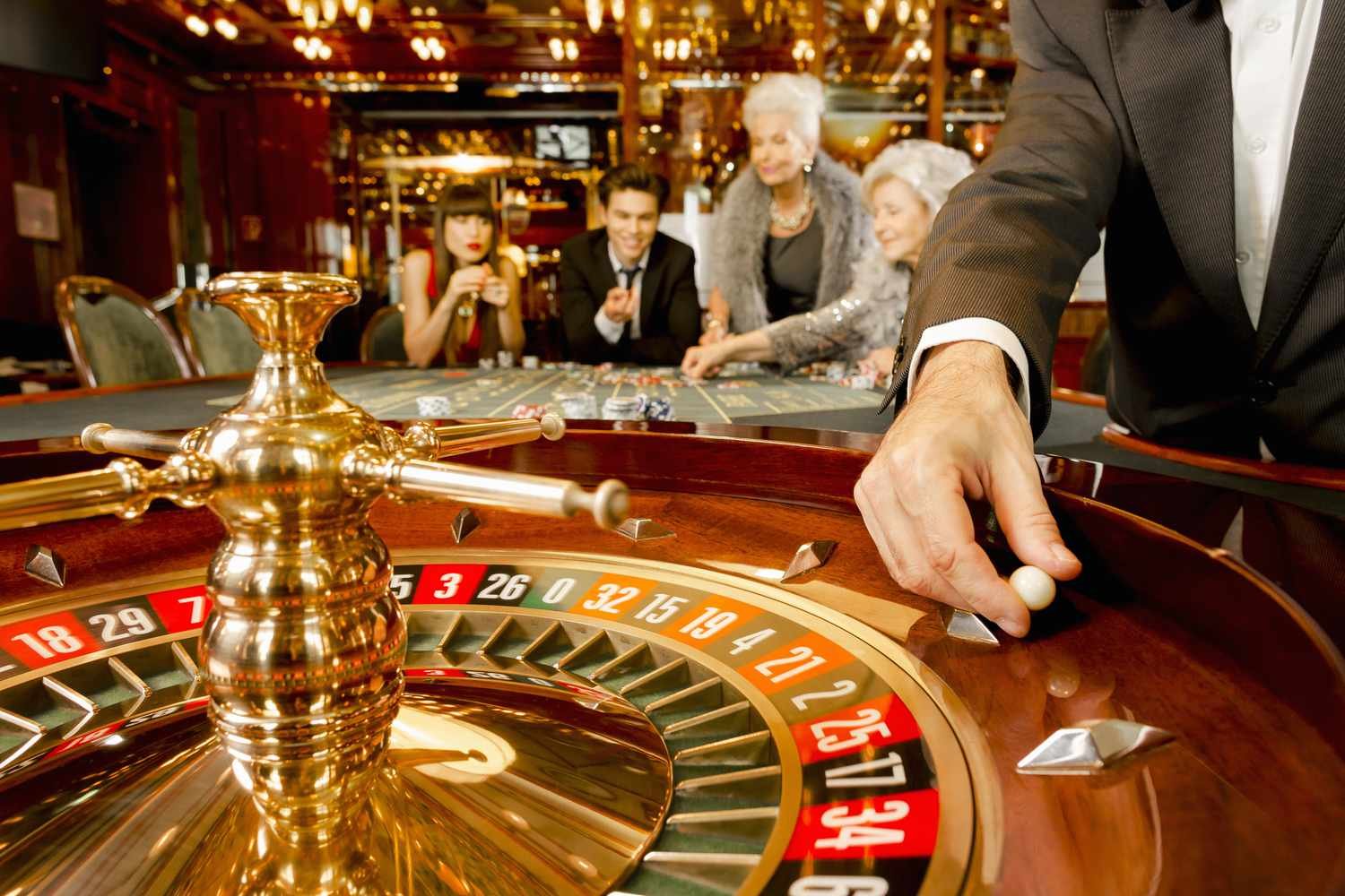 Kontrol keamanan akun dan pengaturan privasi pengguna ris77